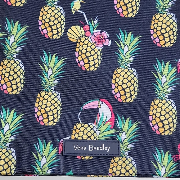 Vera Bradley  Lighten Up Large Family Tote Toucan - Picture 2 of 4